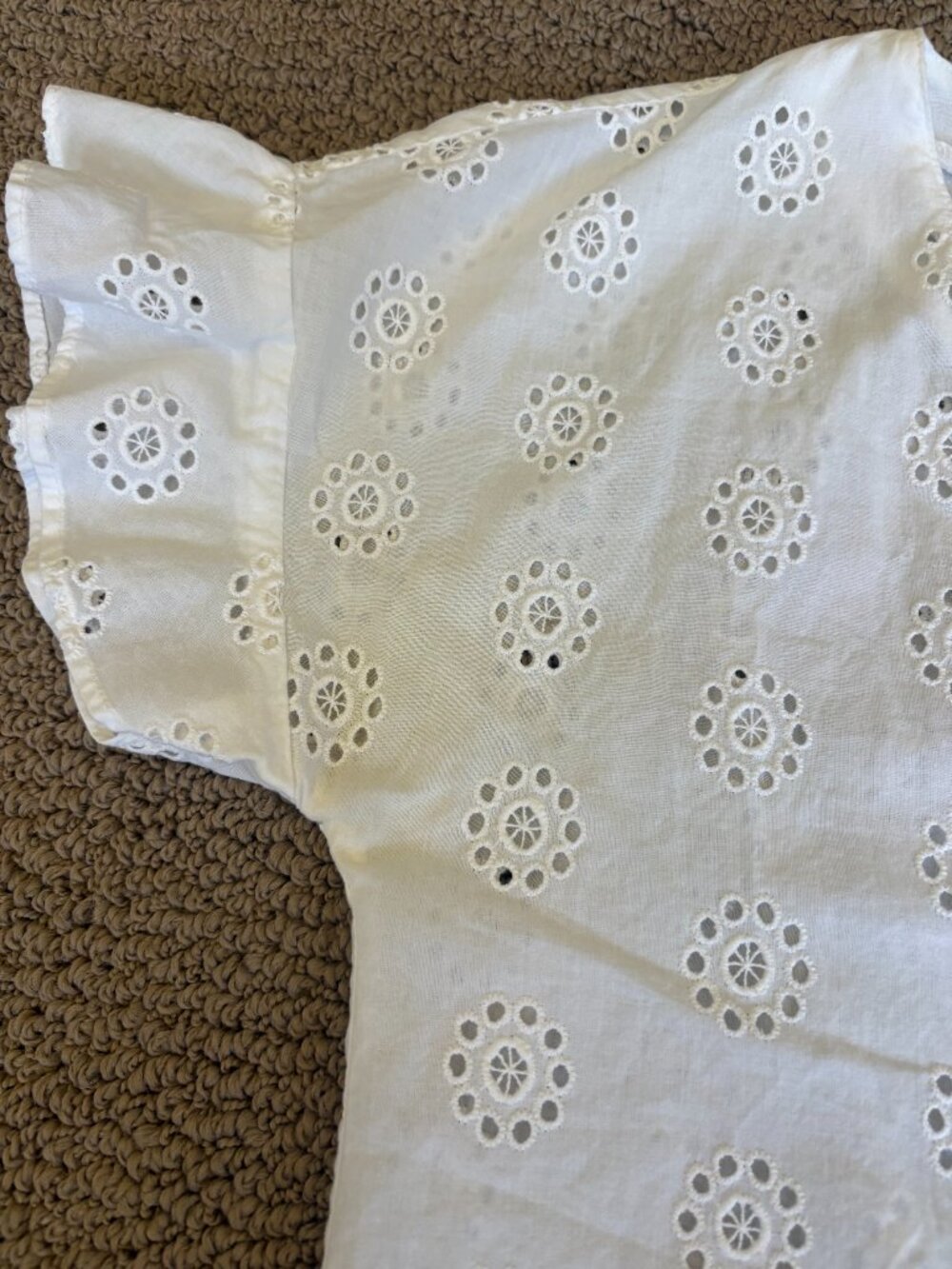 Madewell White Eyelet Ruffle Sleeve Top – Small - Picture 6 of 8